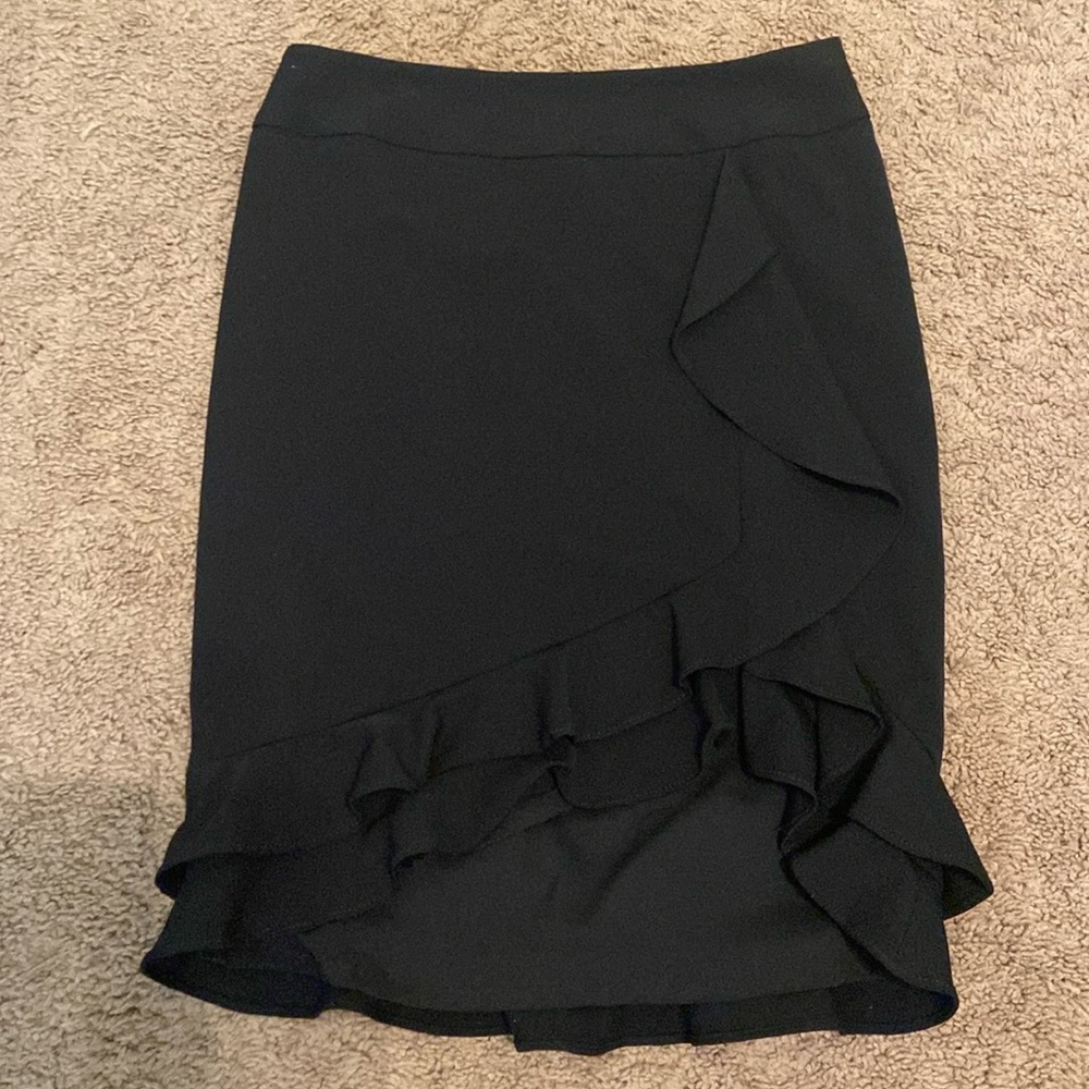 Ruffle skirt